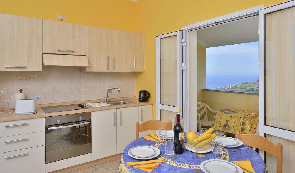 Residence Elvira Diano Marina Exterior foto